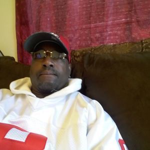 Meet your Posher, Sidney